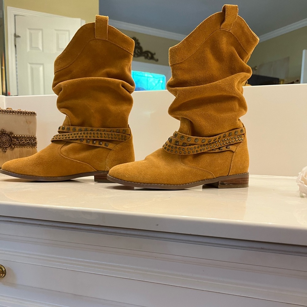 Women's shoes #07 in excellent condition!